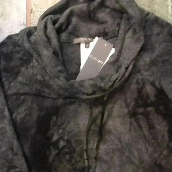 NWT Coin 1804, cowl neck shirt, small - Picture 3 of 4
